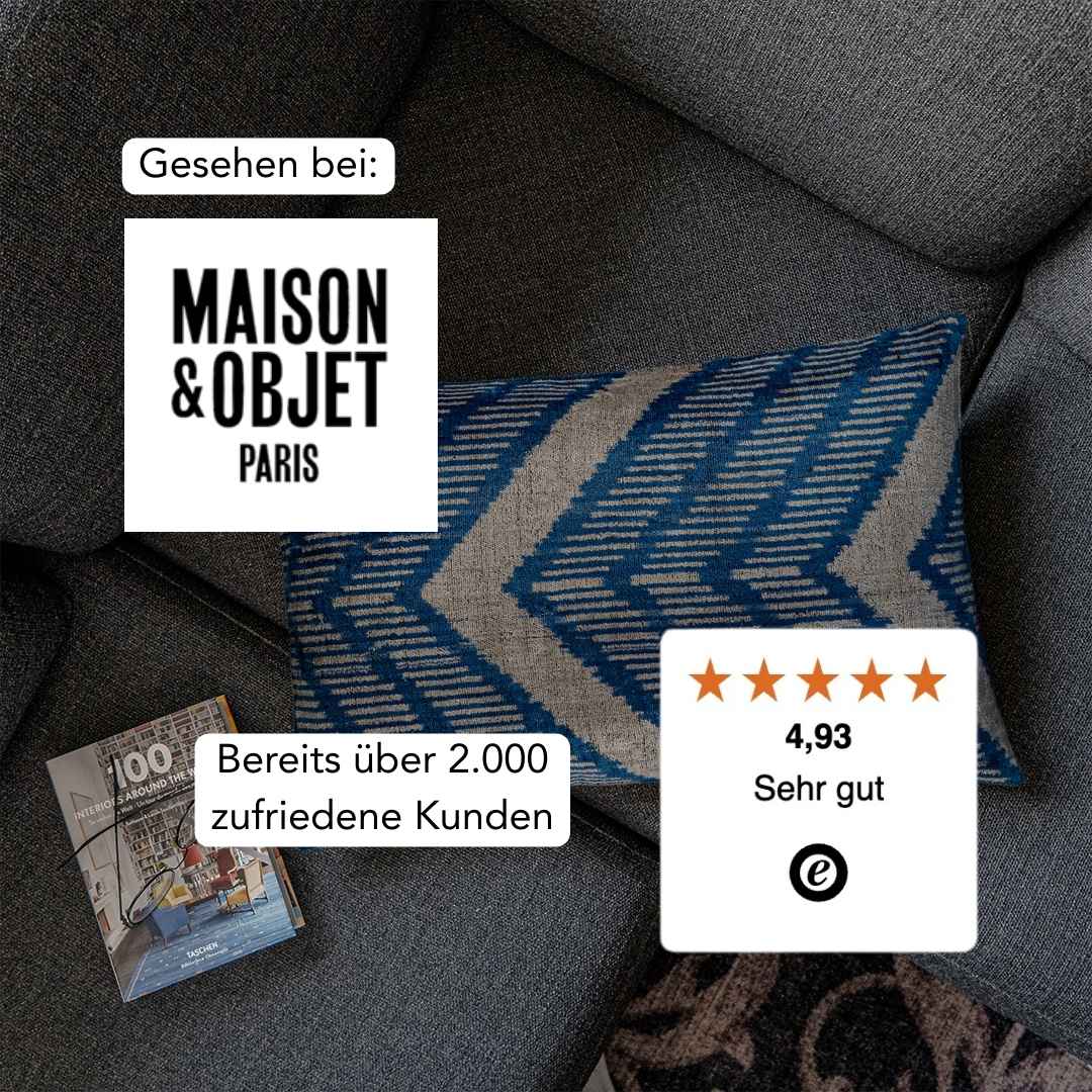 Ikat Kissen Blue Chevron - Silk - Velvet 40 x 60 cm. Seide. Samt. Handgefertigt. Design aus Deutschland. - von strohdeicher design10366