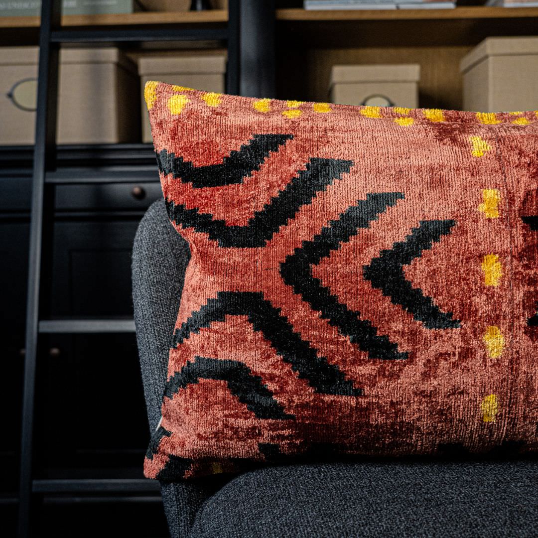 Kissen Desert Ember - Silk - Velvet 40 x 60 - von strohdeicher design10015