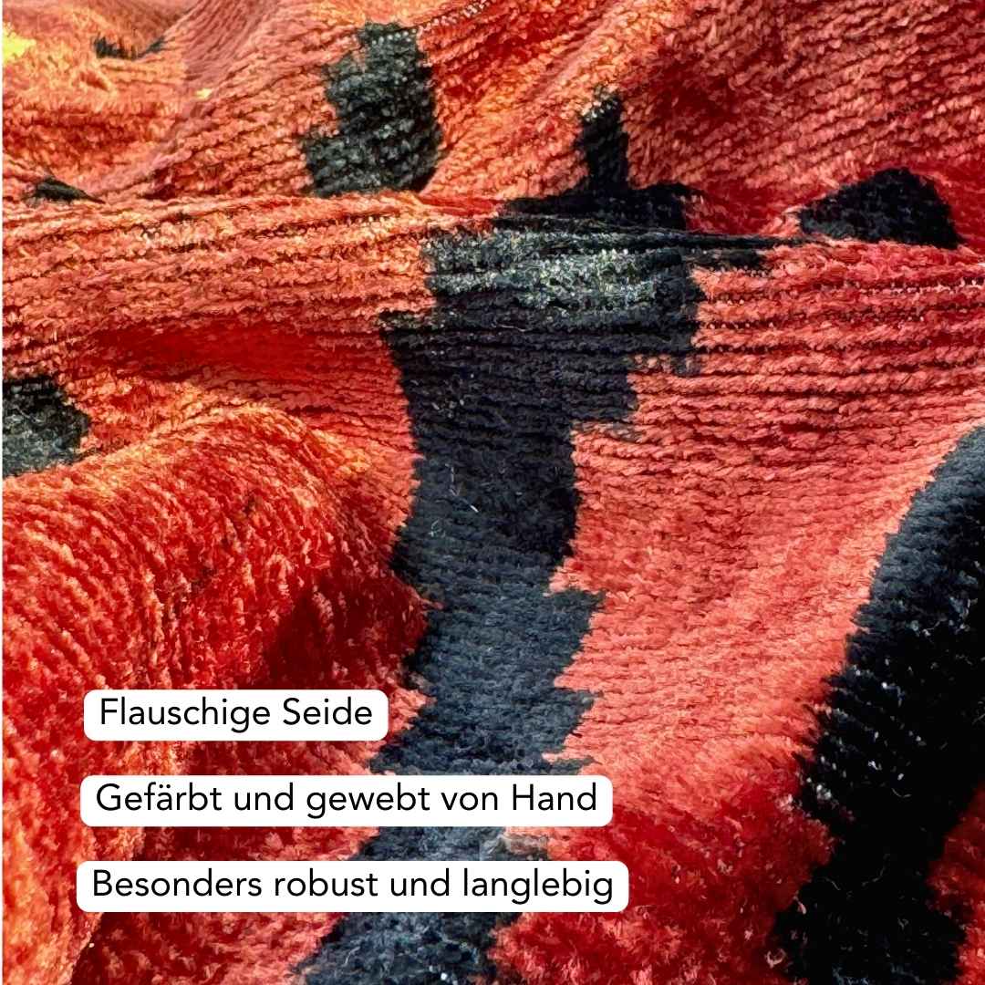 Ikat Kissenbezug Desert Ember - Silk - Velvet 40 x 60. Dekokissen. Seide. Samt. Luxuriös. Handgefertigt. Design. - von strohdeicher design10015