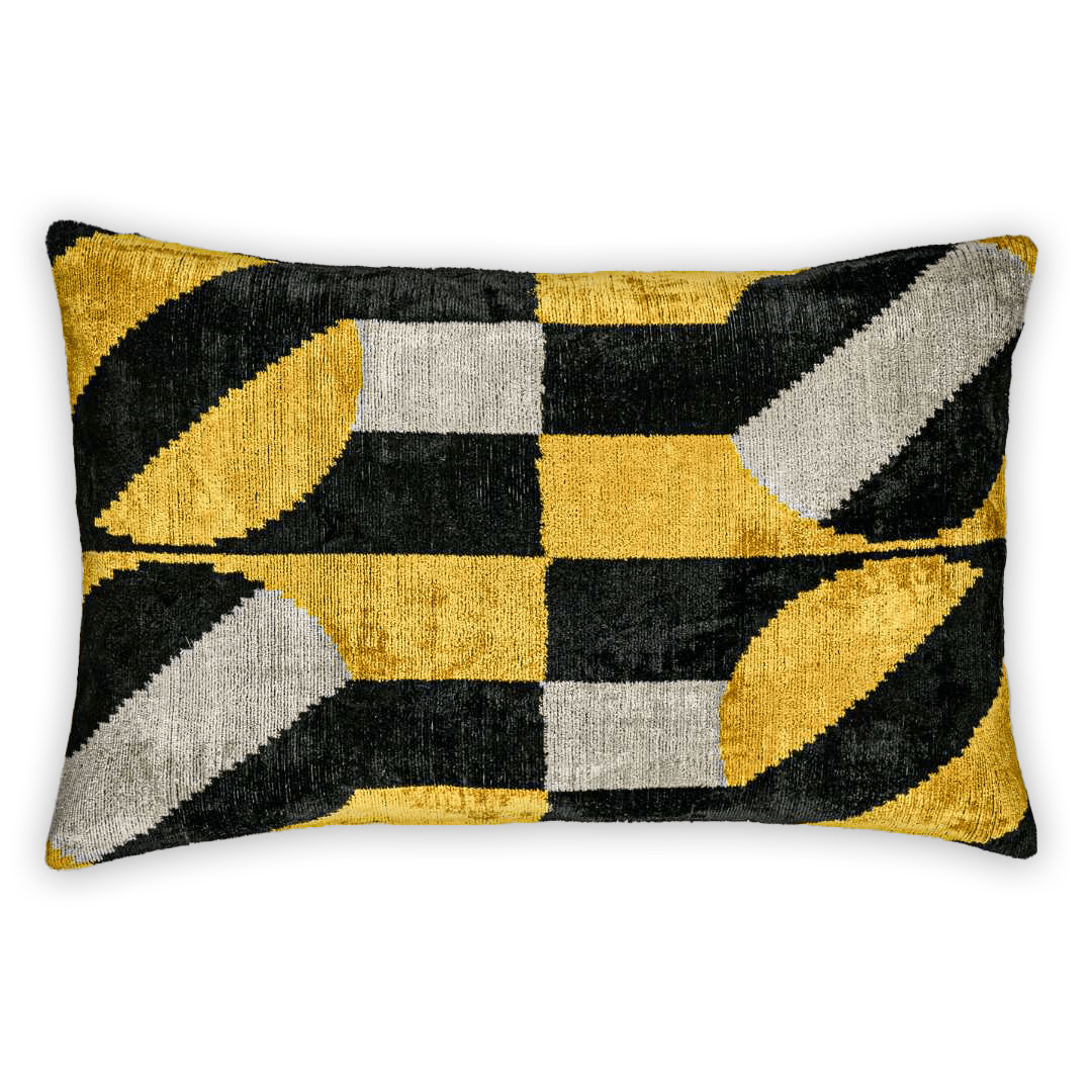 Dekokissen Ikat Gold/Schwarz - Silk - Velvet 40x60 cm. Seide. Samt. - von strohdeicher design10139