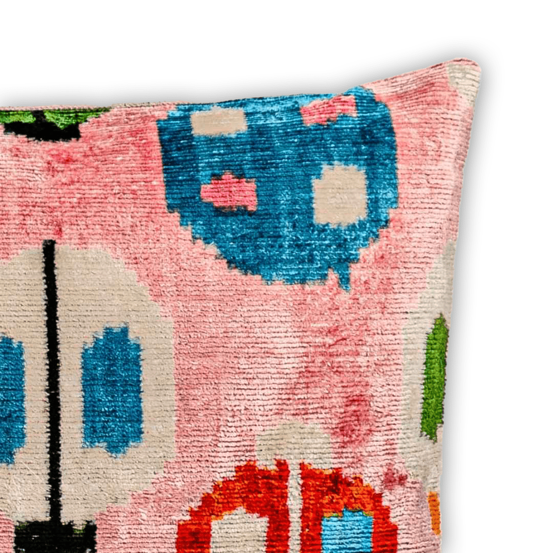 Luxus Dekokissen Ikat Marienkäfer Pink - Silk - Velvet 40x40 cm. Seide. Samt. Premium Füllung inklusive. - von strohdeicher design10025