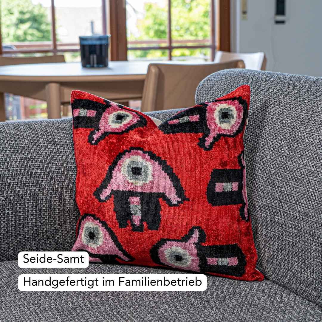 Ikat Kissenbezug Jelly Belly - Silk - Velvet 40 x 40. Dekoissen. Seide. Samt. Luxuriös. Handgefertigt. Design. - von strohdeicher design10033