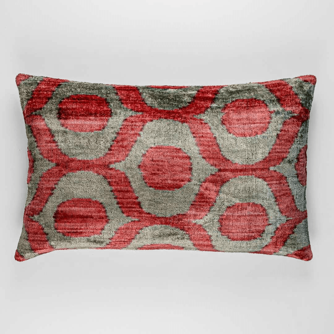 Ikat Kissen JW - Silk - Velvet 40 x 60 cm. Seide. Samt. Handgefertigt. Design aus Deutschland. - von strohdeicher design10369