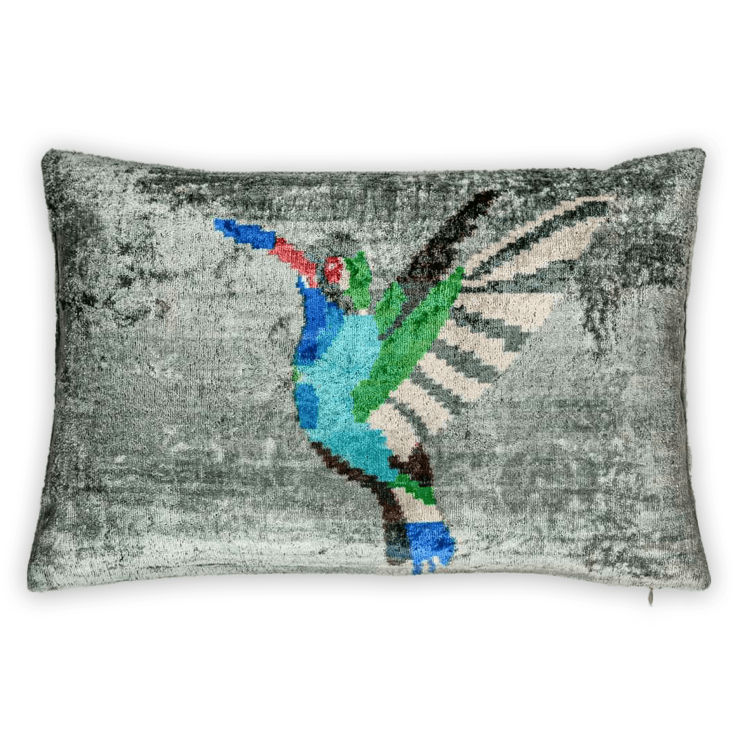Dekokissen Ikat Kolibri - Silk - Velvet 40x60 cm. Seide. Samt. - von strohdeicher design10149