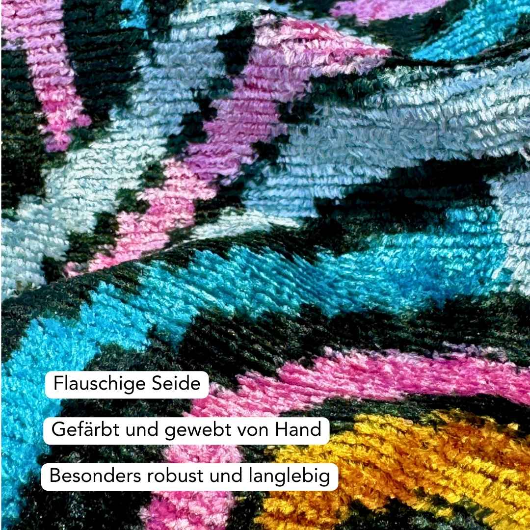Ikat Kissenbezug Mirage - Silk - Velvet 40 x 60. Dekokissen. Seide. Samt. Luxuriös. Handgefertigt. Design. - von strohdeicher design10017