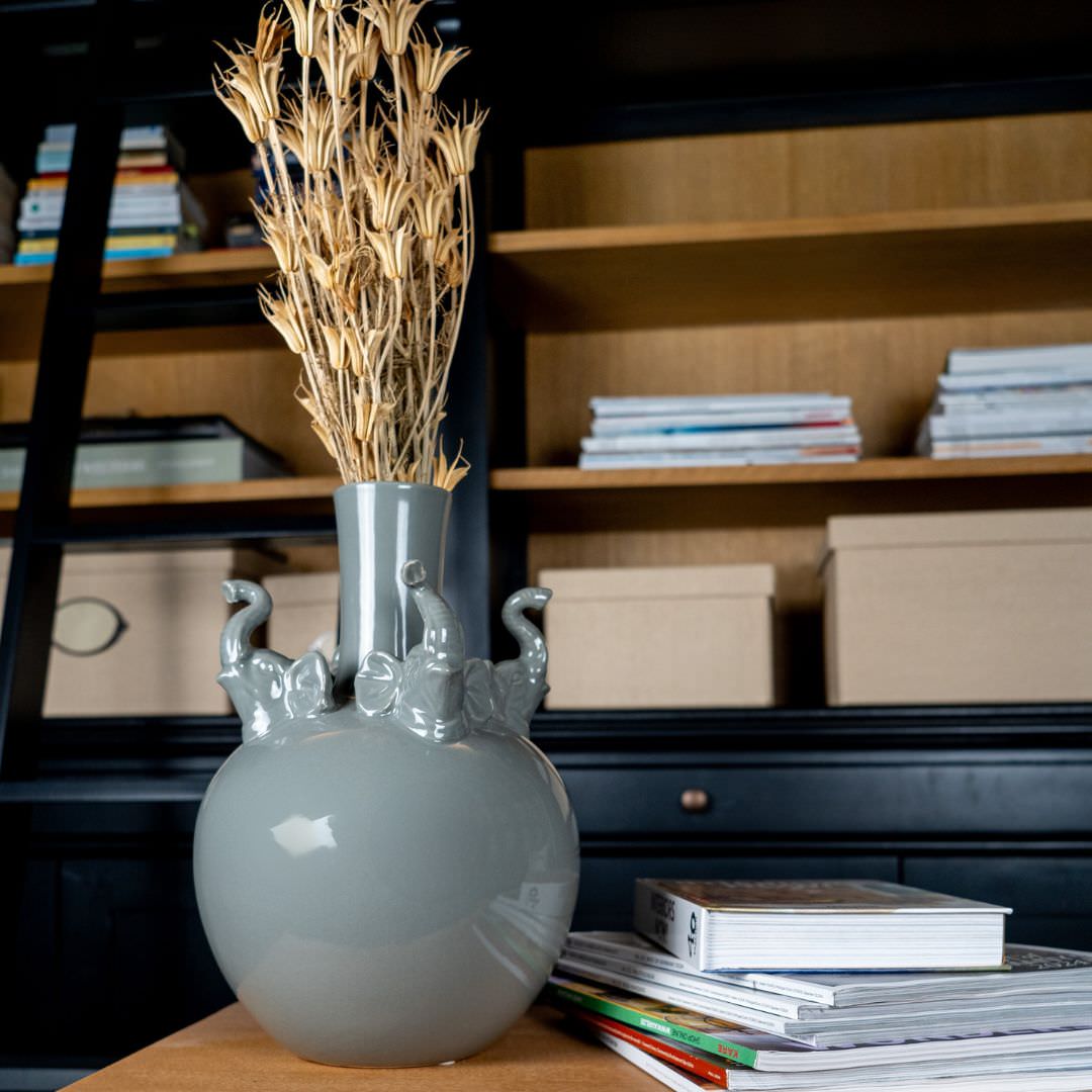Vase Stefan - Elefanten - Höhe 32 cm - von strohdeicher design10081